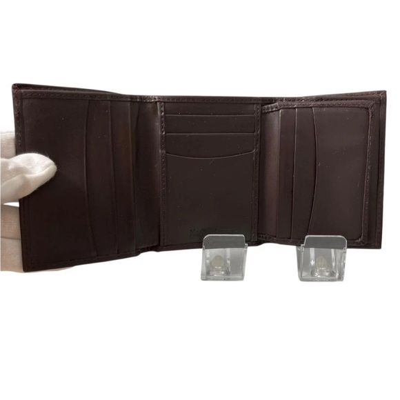 Yves Saint Laurent Rich Brown Leather Wallet - Picture 8 of 12
